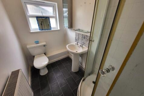 GF Shower Room 