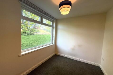 lounge area.JPG