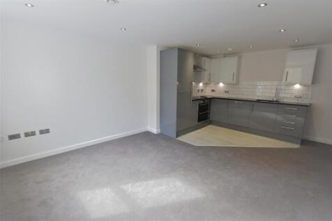 Lounge/Kitchen