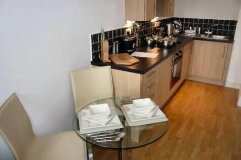 Kitchen/Living Area