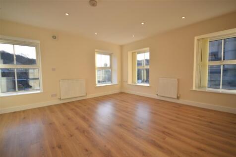 Open plan Lounge Kitchen