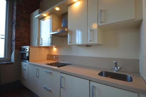 Lounge/Kitchen area