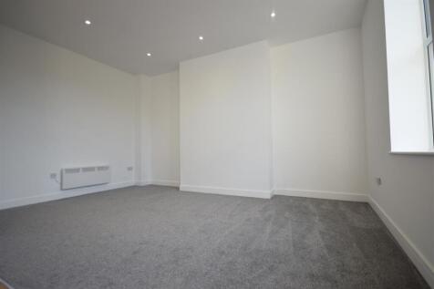 Kitchen / Lounge