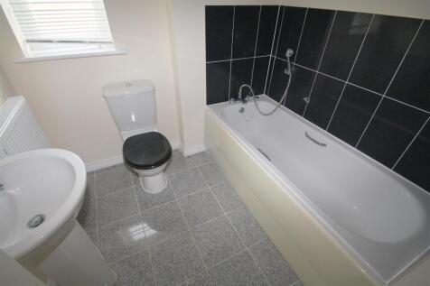 Family Bathroom.JPG