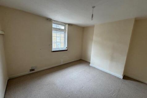 Bedroom 1 (front)