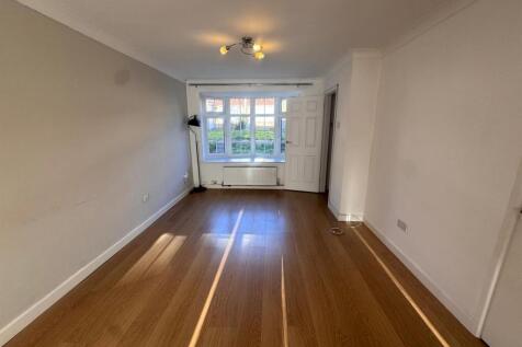 WhatsApp Image 2025-11-24 at 16.13.28 (5).jpeg