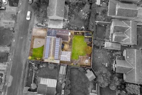 11_Keble_Park_Crescent__4.jpg