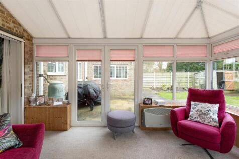 11_Keble_Park_Crescent_19.jpg