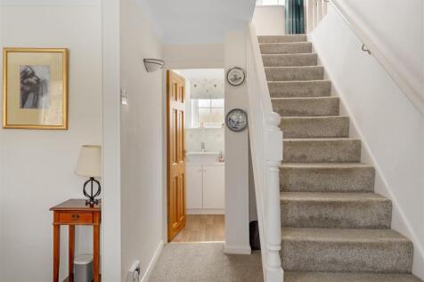 11_Keble_Park_Crescent_37.jpg