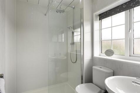 11_Keble_Park_Crescent_5.jpg