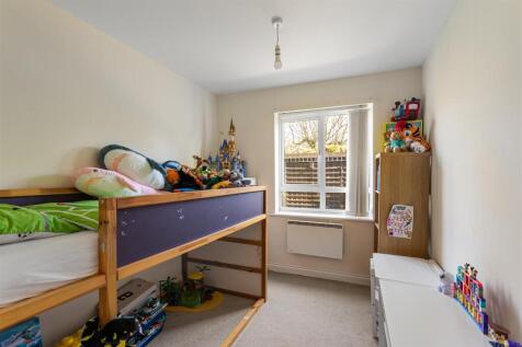 Apt_11_Terrys_Mews_52.jpg