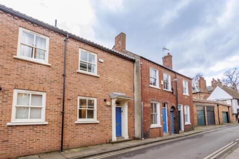 1_Trinity_Court_Externals_12.jpg