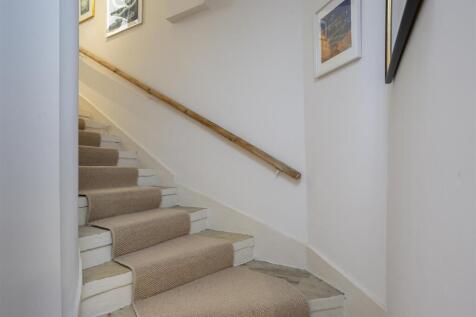 Flat_1_2_Driffield_Terrace_26.jpg