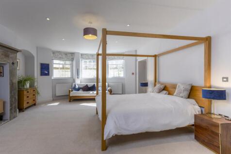 Flat_1_2_Driffield_Terrace_31.jpg