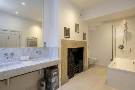Flat_1_2_Driffield_Terrace_35.jpg
