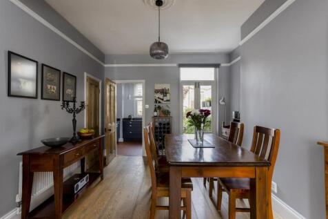 60_Jamieson_Terrace_19.jpg