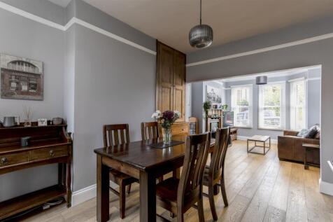 60_Jamieson_Terrace_20.jpg
