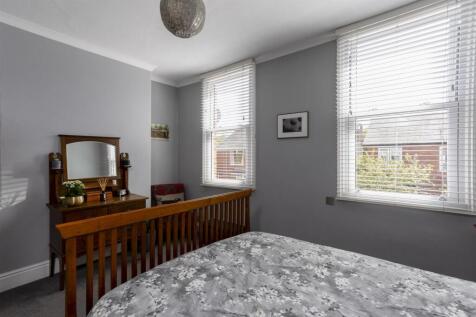 60_Jamieson_Terrace_5.jpg
