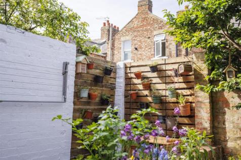 60_Jamieson_Terrace_32.jpg