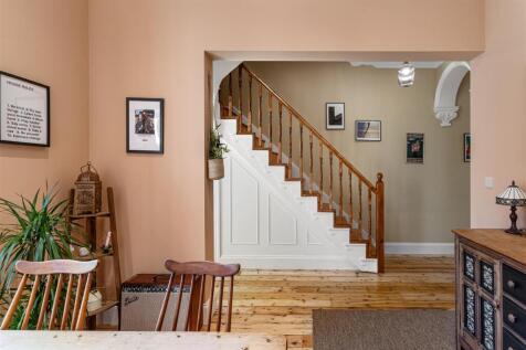 20_Buckingham_Terrace_46.jpg