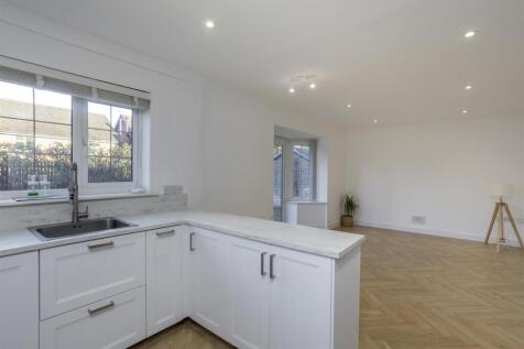 6_Pinsent_Court_7.jpg