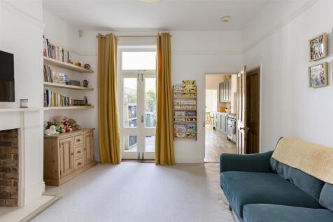 3_Bewlay_Street_22.jpg