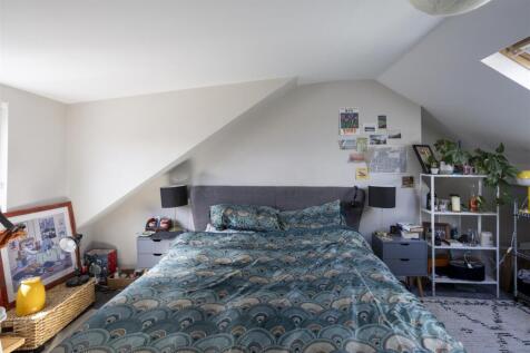 27_Adelaide_Street_2.jpg