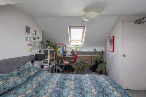 27_Adelaide_Street_4.jpg