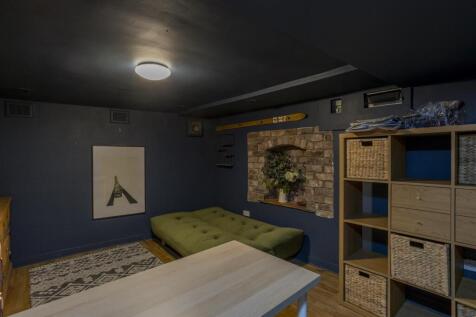 27_Adelaide_Street_5.jpg