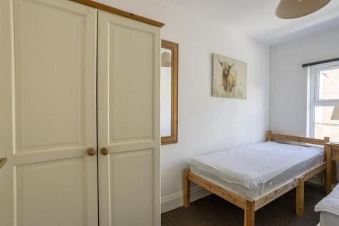 Flat_4_Escrick_Street_16.jpg