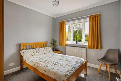 554_Huntington_Road_67.jpg