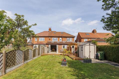 554_Huntington_Road__6.jpg