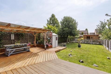 554_Huntington_Road__1.jpg