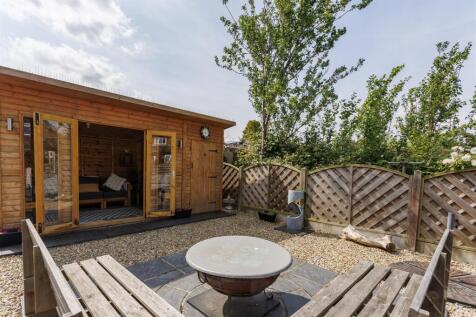 554_Huntington_Road__9.jpg