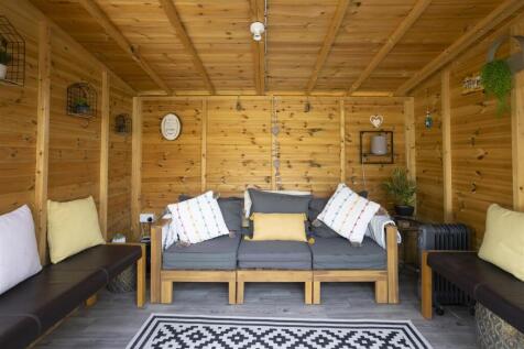 554_Huntington_Road__15.jpg