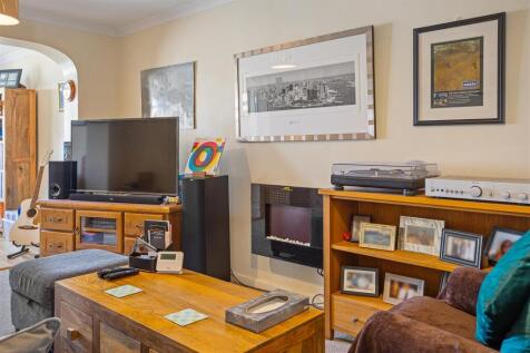 17_Chantry_Close_13.jpg