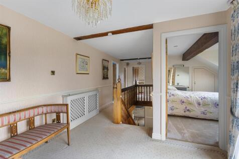 Manor_Cottage_103.jpg