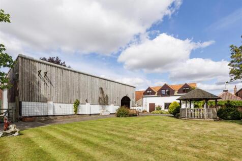 Manor_Cottage_New_Externals_24.jpg