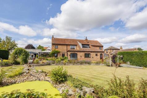 Manor_Cottage_New_Externals_14.jpg