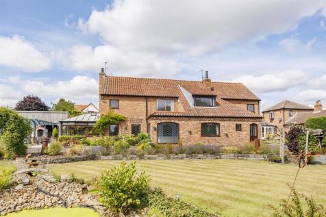 Manor_Cottage_New_Externals_15.jpg