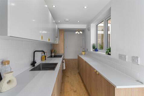 87_Queen_Victoria_Street_43.jpg
