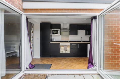 79a_Fourth_Avenue_22.jpg