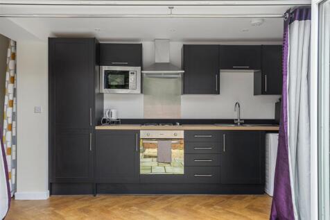 79a_Fourth_Avenue_25.jpg