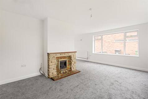 45_Lamplugh_Crescent_16.jpg