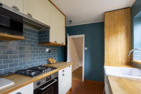 18_Howe_Hill_Road_19.jpg