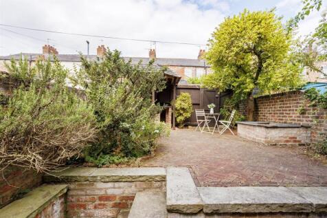 18_Howe_Hill_Road_23.jpg