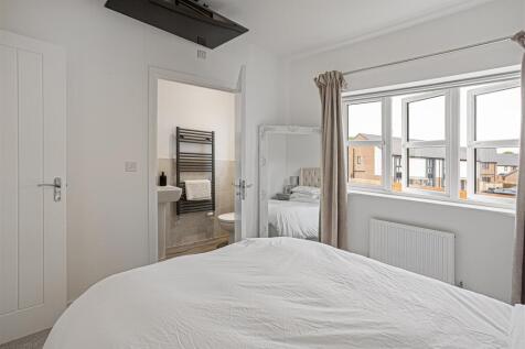 59_Thornton_Road_52.jpg