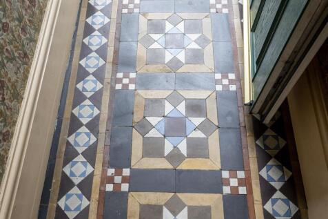 7_Earlsborough_Terrace_8.jpg