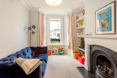 54_Russell_Street_25.jpg