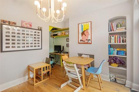 54_Russell_Street_16.jpg